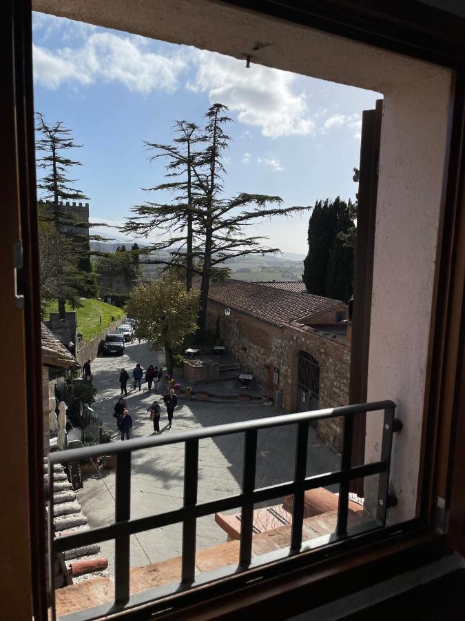 Charming 1-Bed Apartment in Montepulciano Stazione Esterno foto